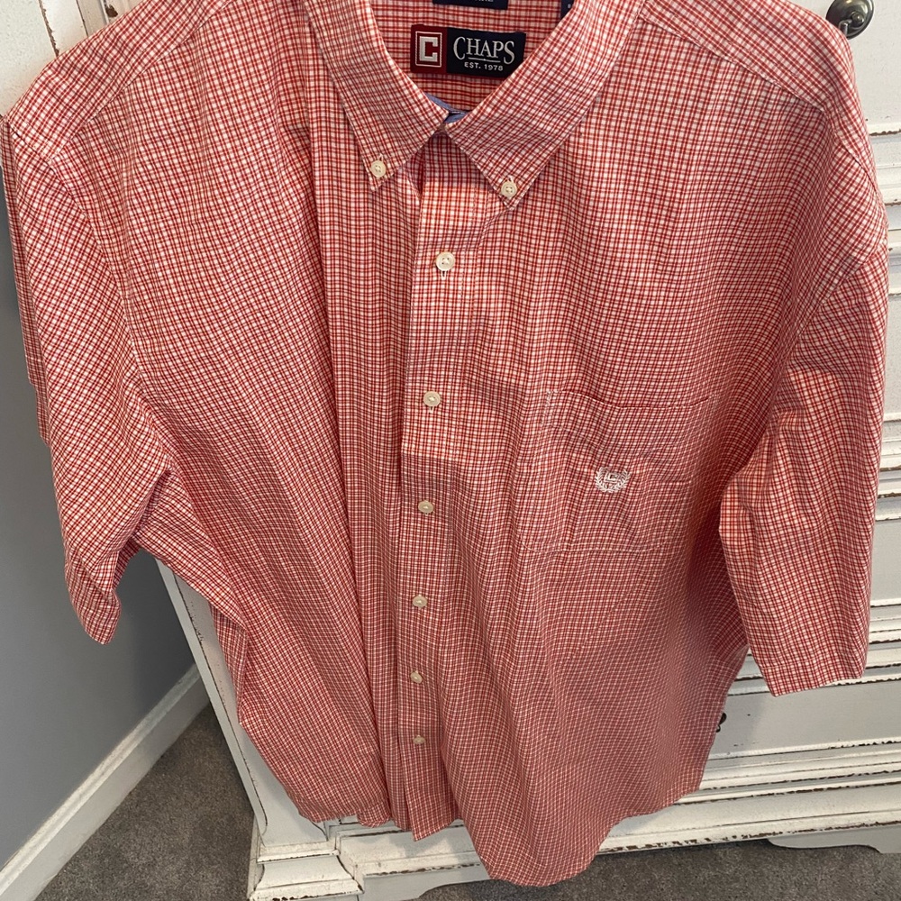 Chaps Men's Red Plaid Button Down Shirt -EUC